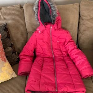 Girls size 8-10 Calvin Klein long winter coat.